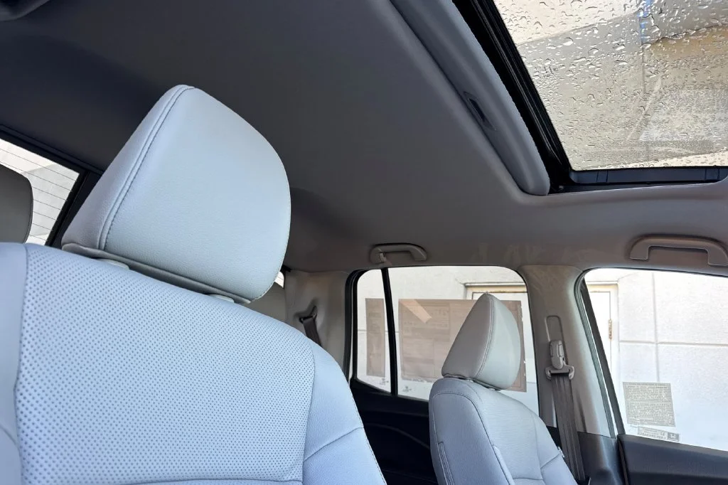 New 2026 Platinum White Pearl Honda RTL image 17
