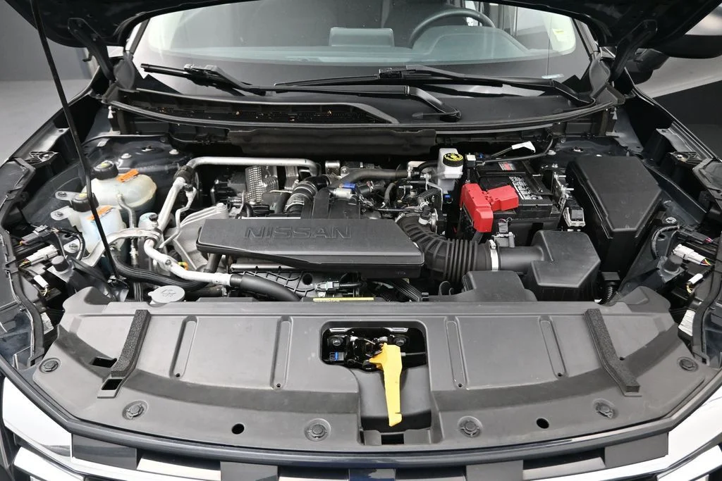 Used 2024 Black Nissan S image 15
