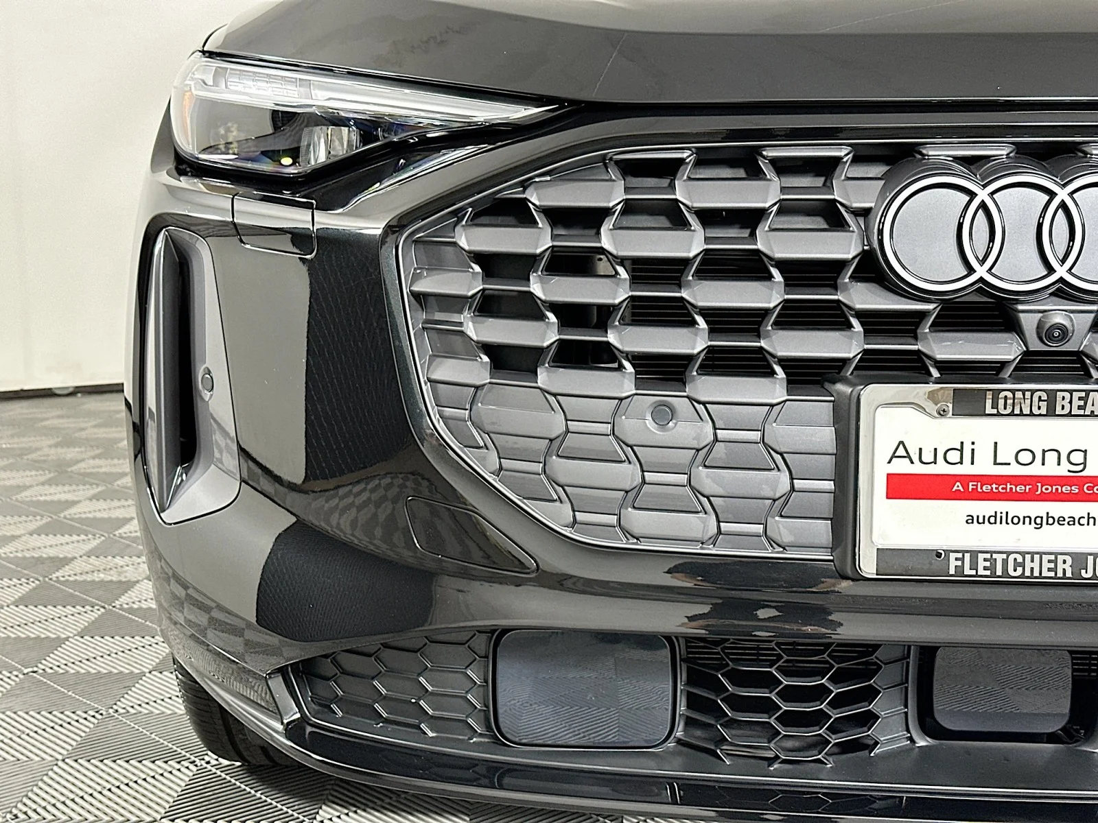 Used 2025 Mythos Black Metallic Audi Premium Plus image 16