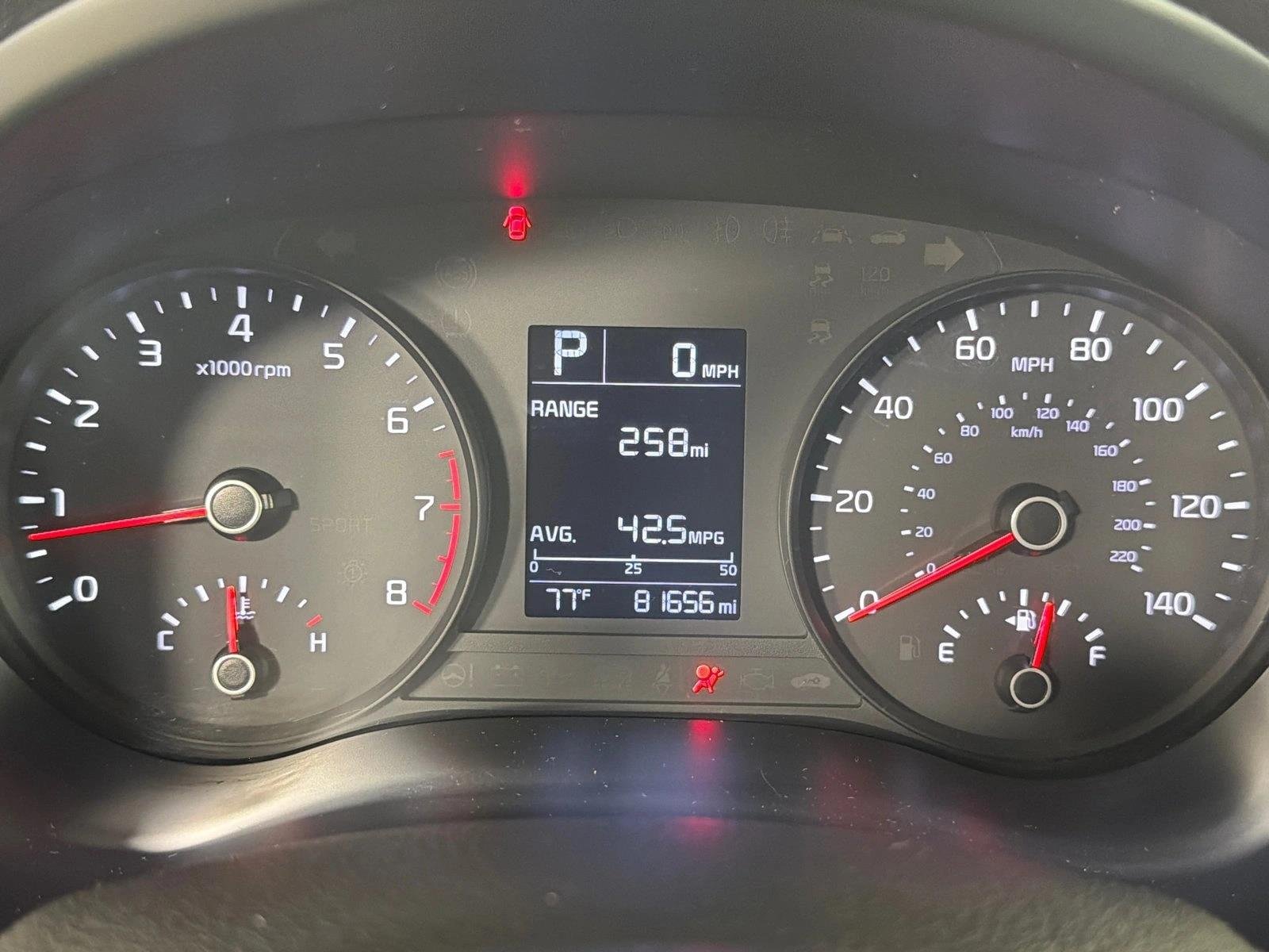Used 2022 Clear White Kia S image 26
