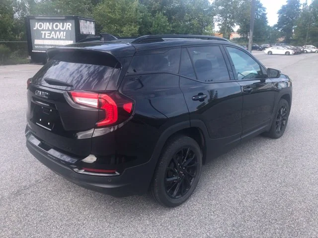 Used 2023 Black GMC SLT image 3