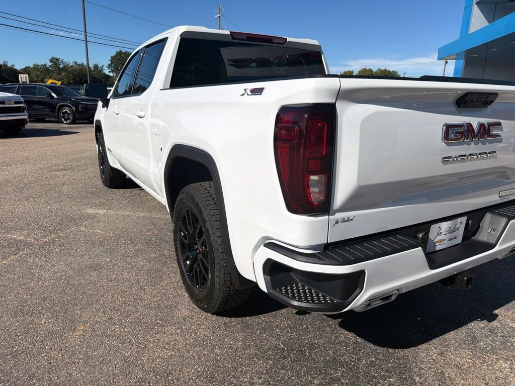 New 2026 Summit White GMC Elevation image 3