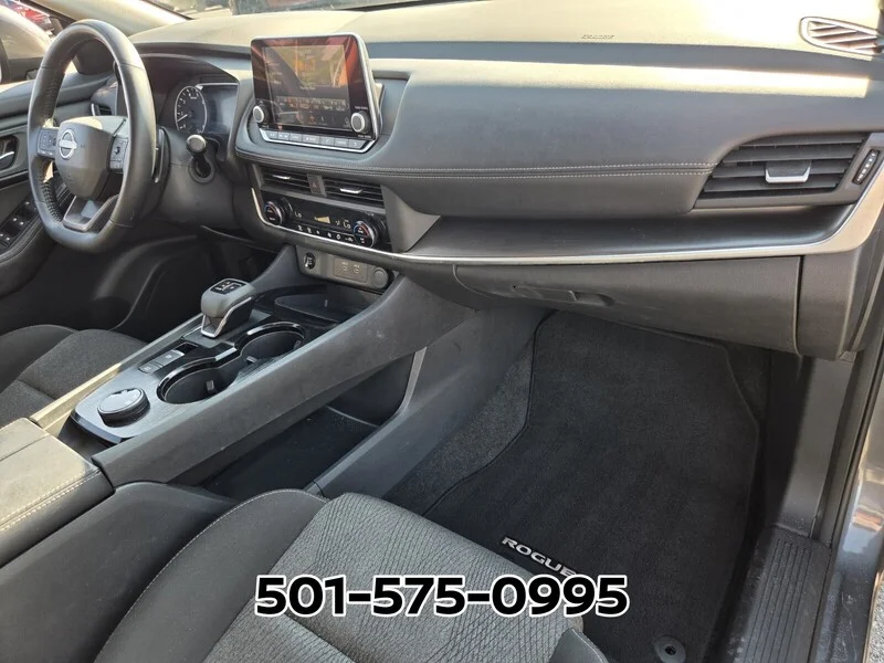 Used 2025 Gun Metallic NISSAN AWD SV image 17