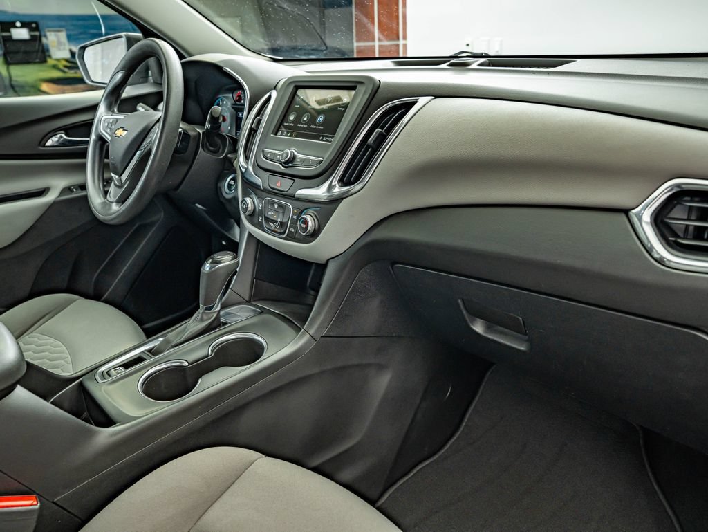 Used 2019 Silver Ice Metallic Chevrolet LS image 39