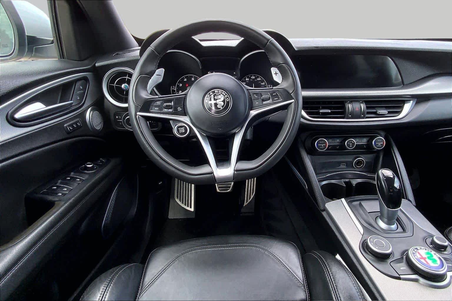 Used 2018 SILVER Alfa Romeo Ti Sport image 5
