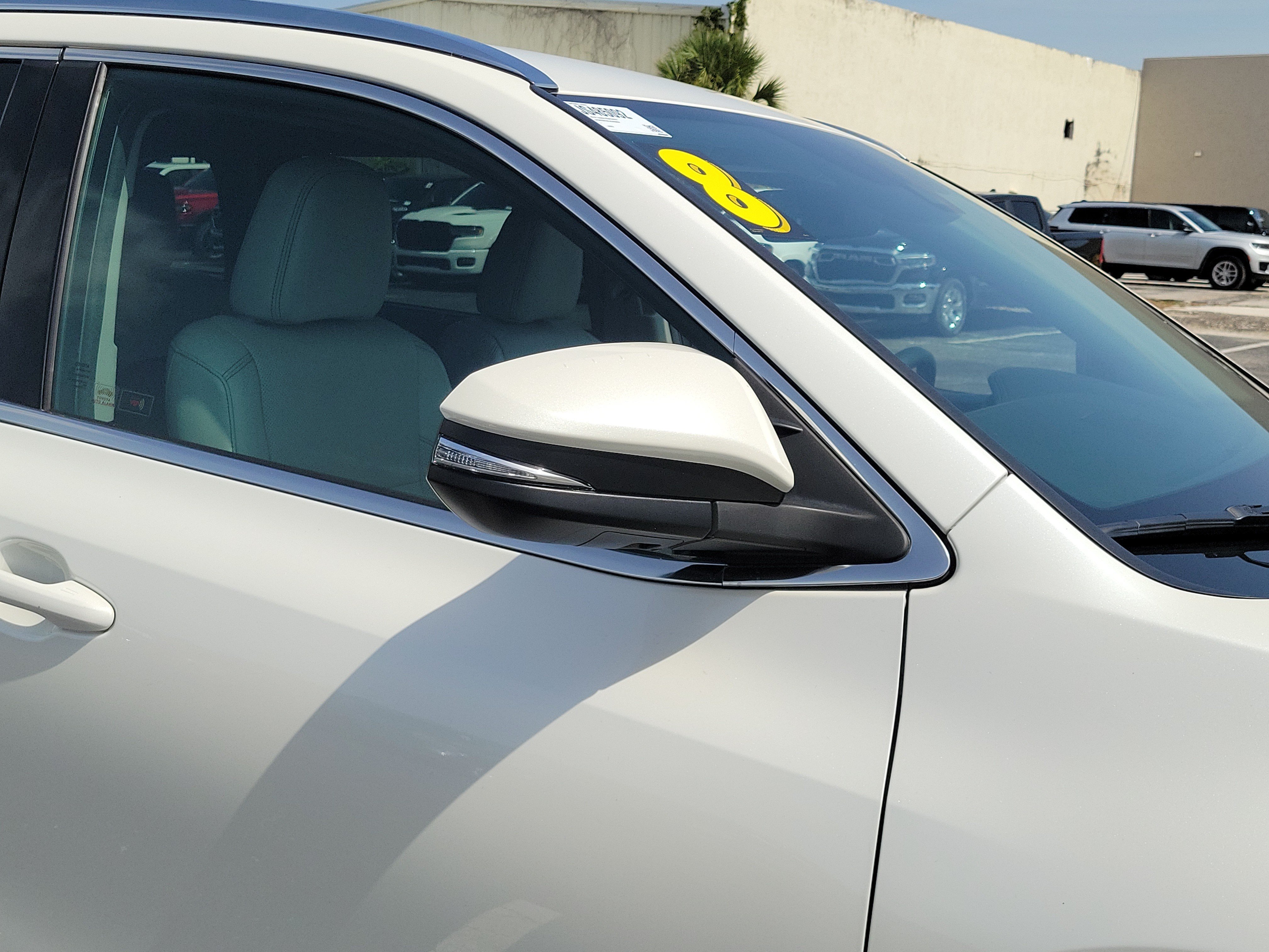 Used 2018 Blizzard Pearl Toyota Limited image 8