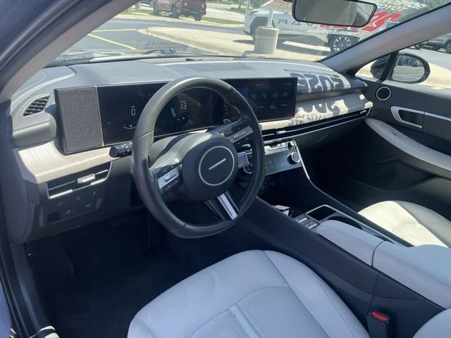 2025 Hyundai Sonata Hybrid SEL - Photo 18
