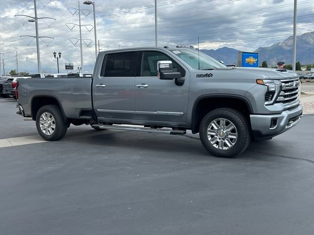 2026 Chevrolet Silverado 3500 HD High Country - Photo 9