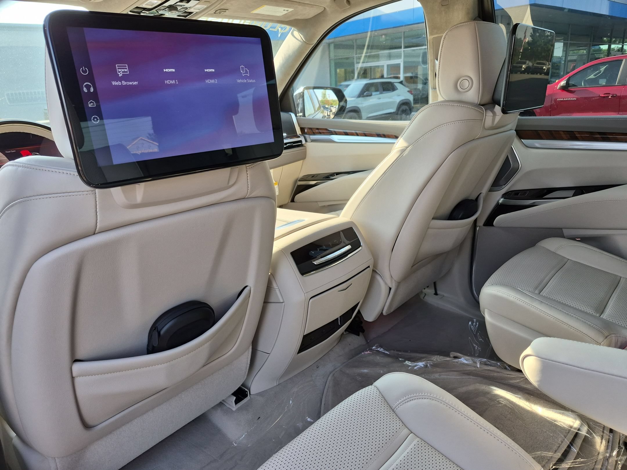 2026 Cadillac Escalade Platinum Sport - Photo 33