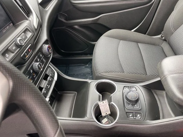Used 2022 Summit White GMC SLE image 22