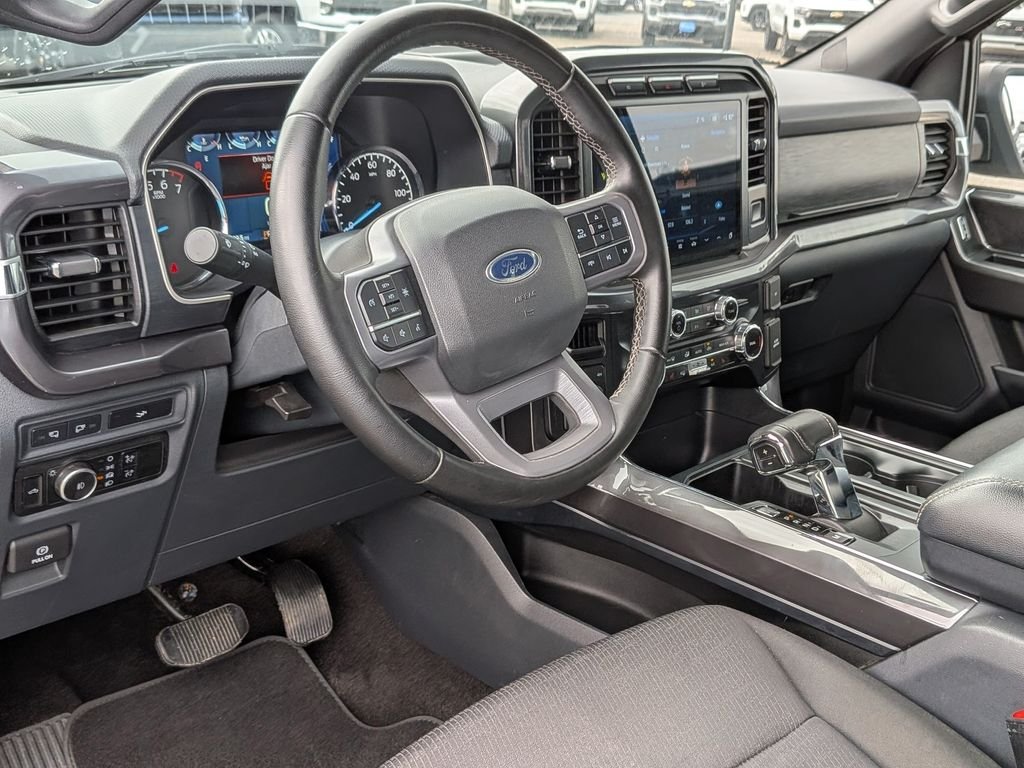 Used 2023 Silver Ford XLT image 32