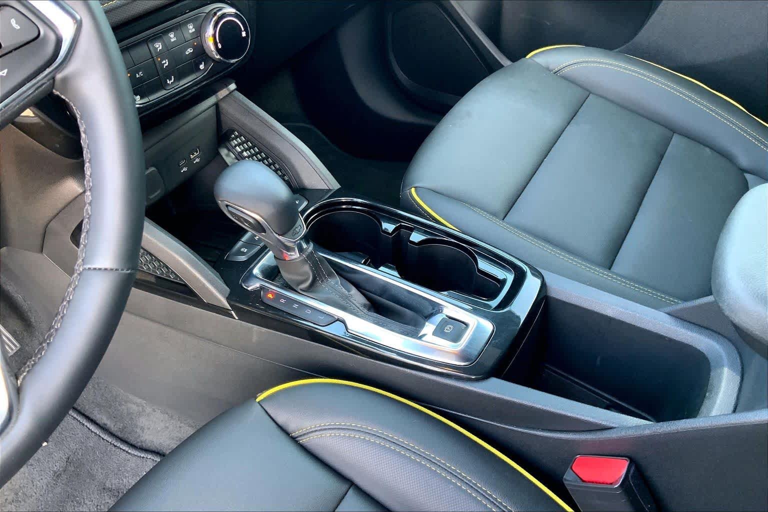 Used 2025 Sterling Gray Metallic Chevrolet ACTIV image 17