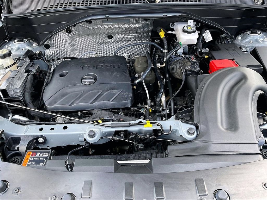 Used 2023 Gray Chevrolet LT image 28