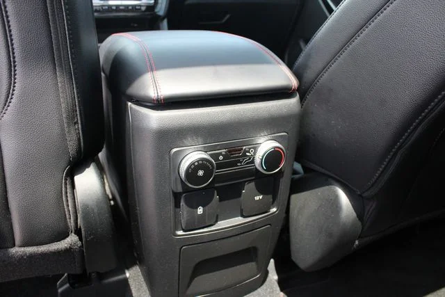 Used 2023 Gray Ford ST-Line image 26