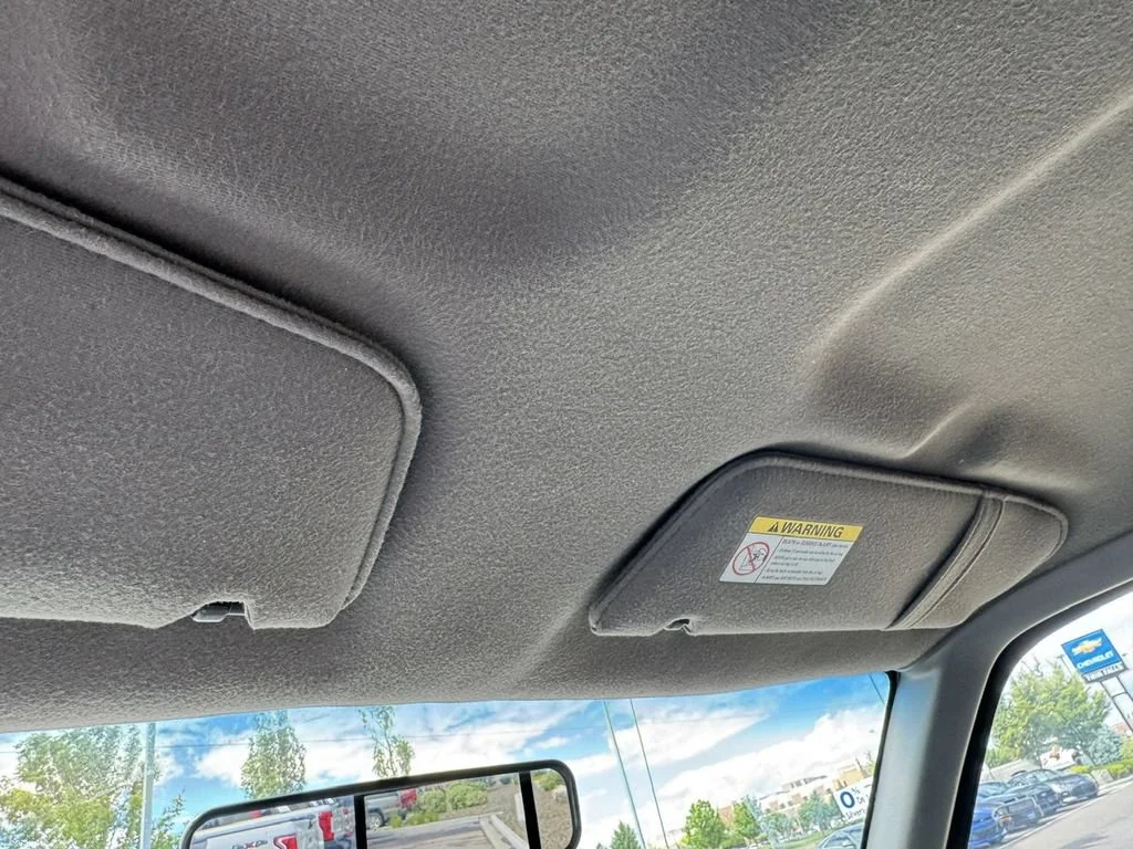 Used 2001 White Ford  image 29