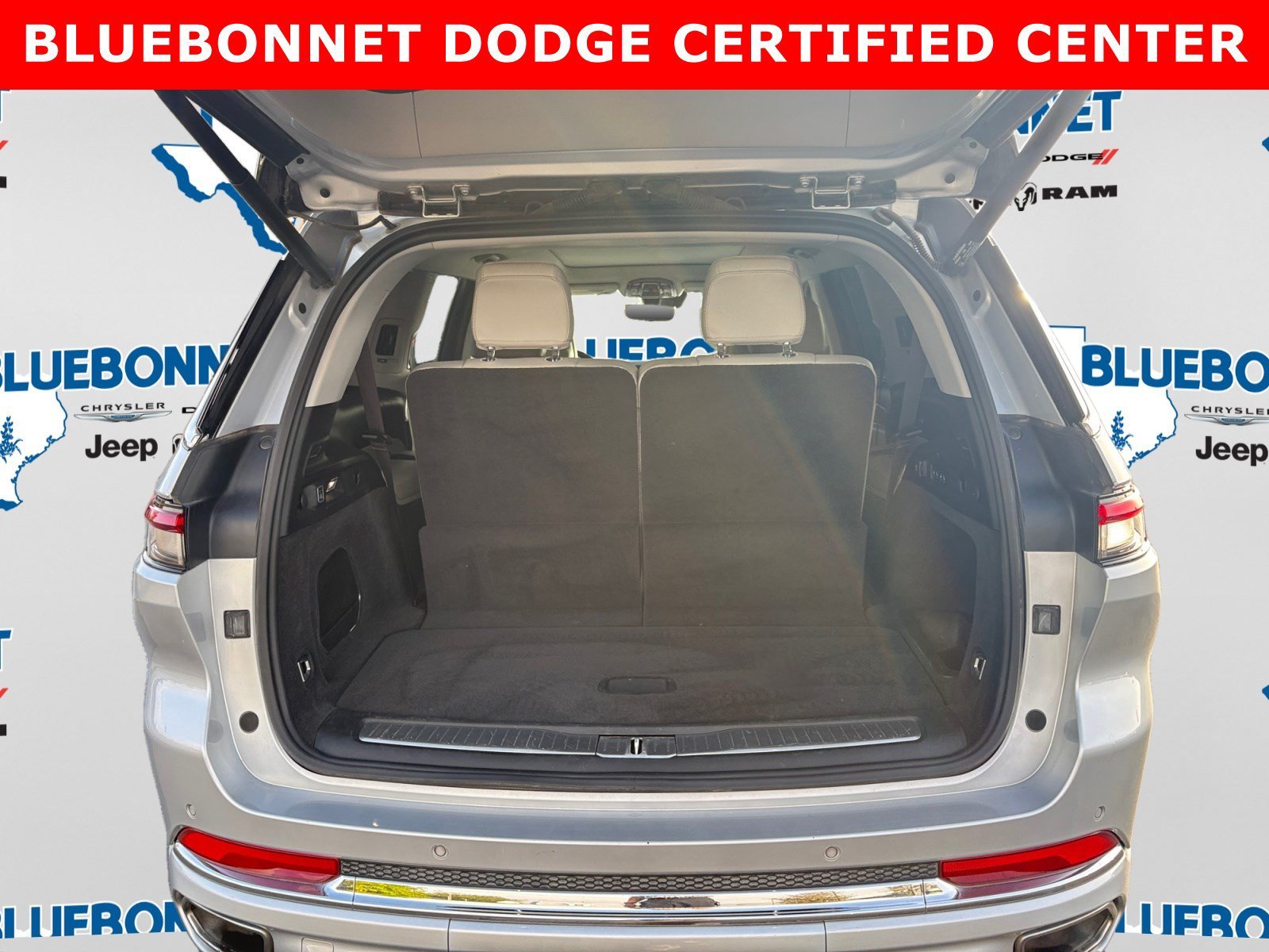 Certified Used 2022 Silver Zynith Jeep Overland image 22