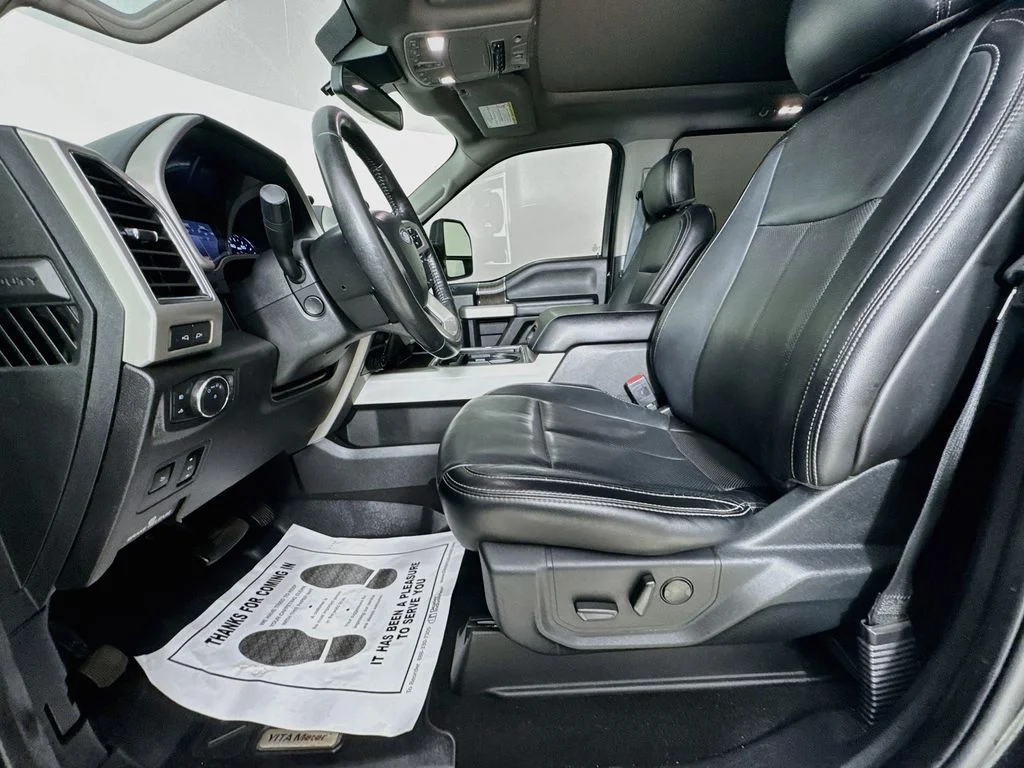 Used 2020 Black Metallic Ford Lariat image 26