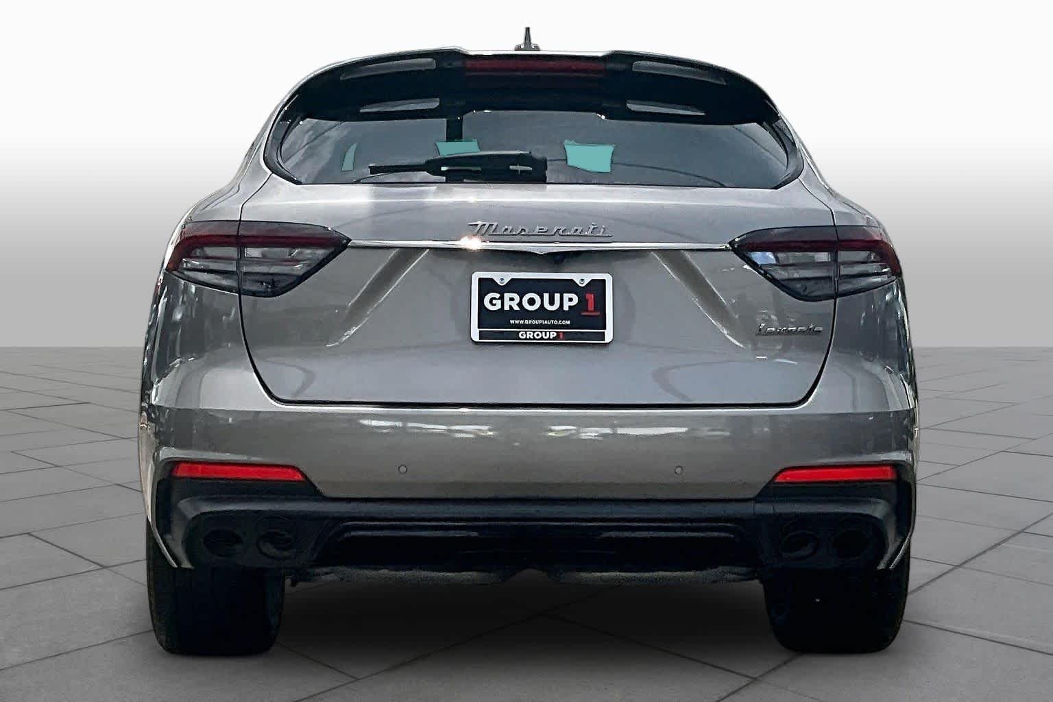 Used 2022 Grigio Metallic Maserati Modena image 5