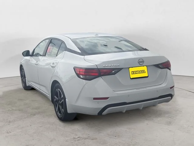Used 2025 White Nissan SV image 7
