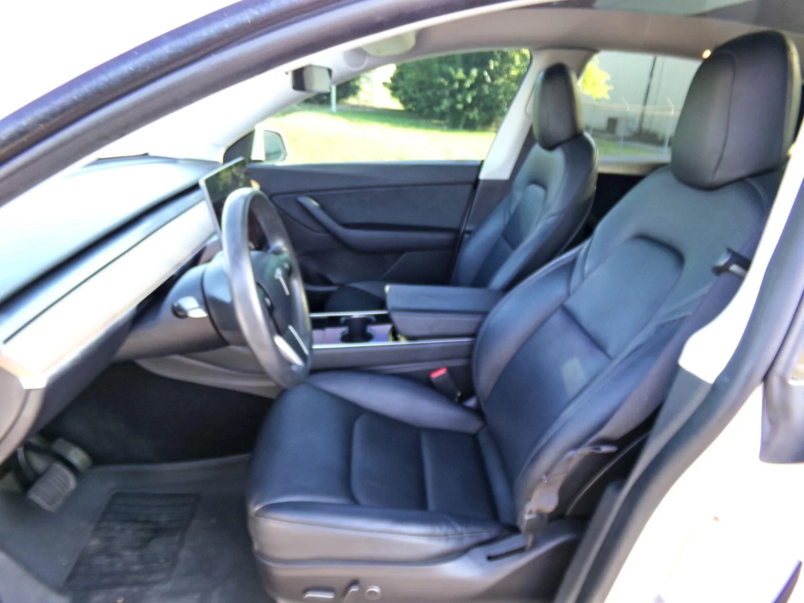 Used 2021 Pearl White Multi-Coat Tesla Long Range image 11