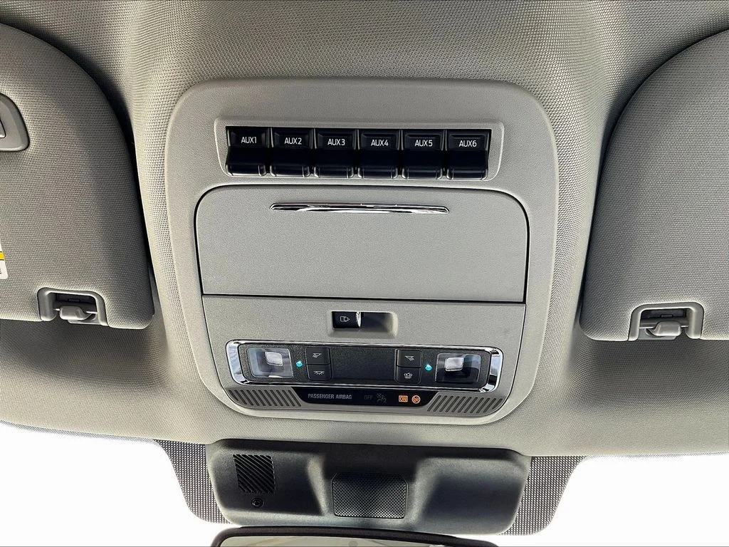 New 2026 Avalanche Ford F-250® Lariat® image 27