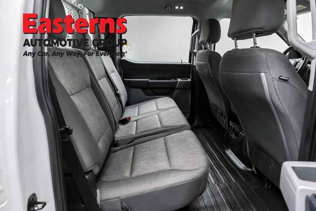 Used 2022 White Ford XL image 25