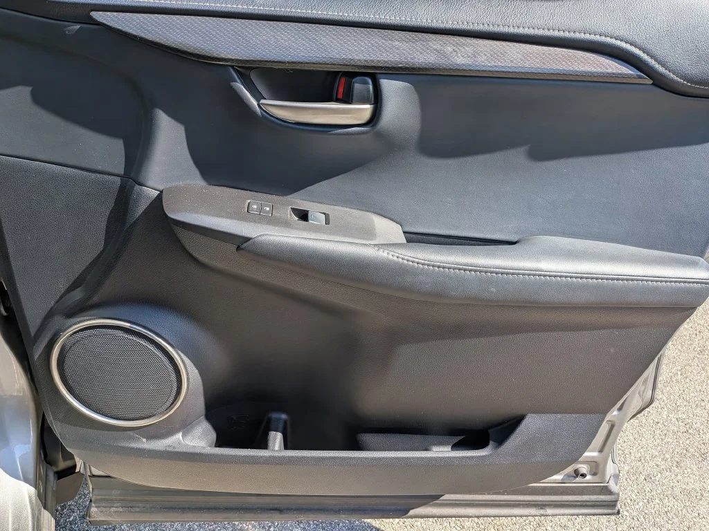 Used 2016 Silver Lexus 200t image 34