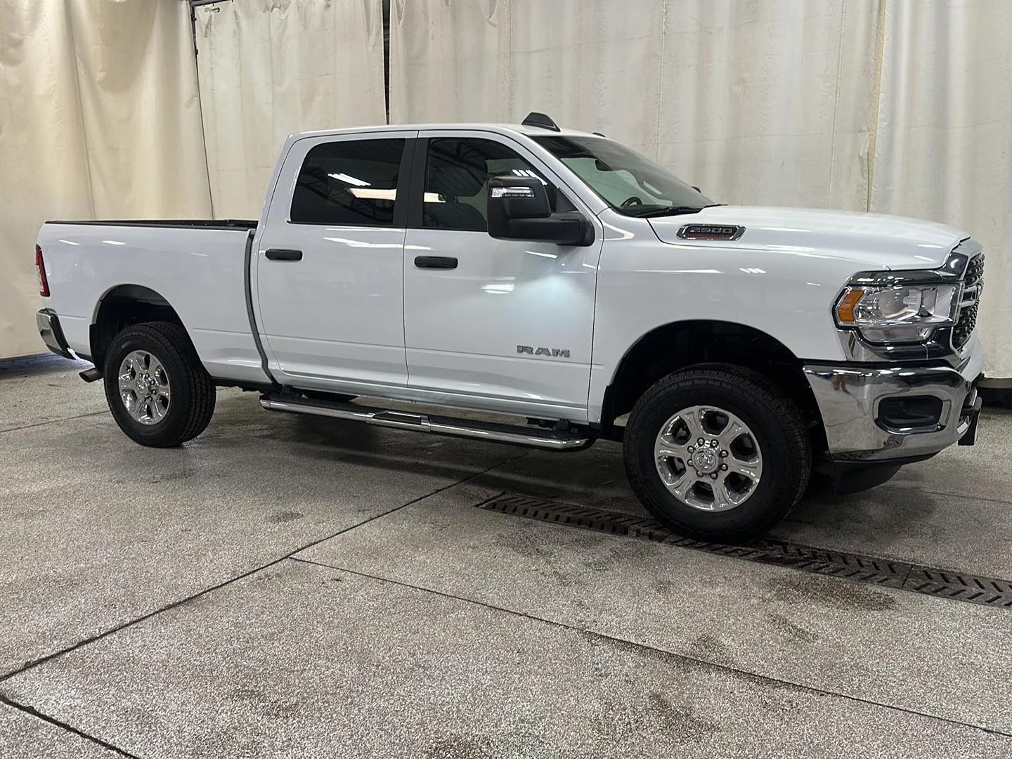 Certified Used 2024 Bright White Clearcoat Ram Big Horn image 8