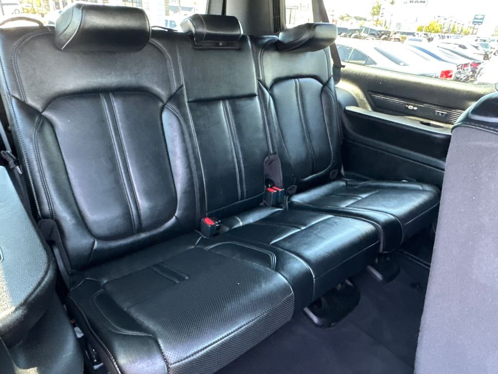 Certified Used 2024 White Jeep Series II image 18