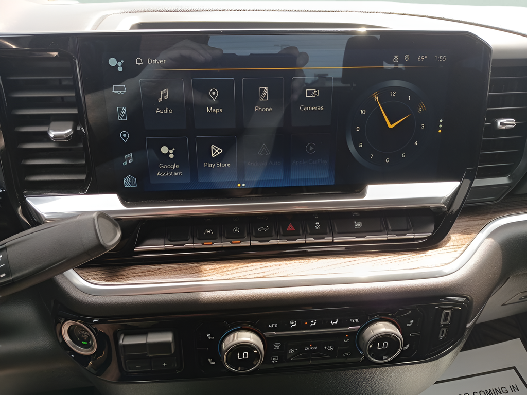 Used 2022 Blue Chevrolet LT image 16