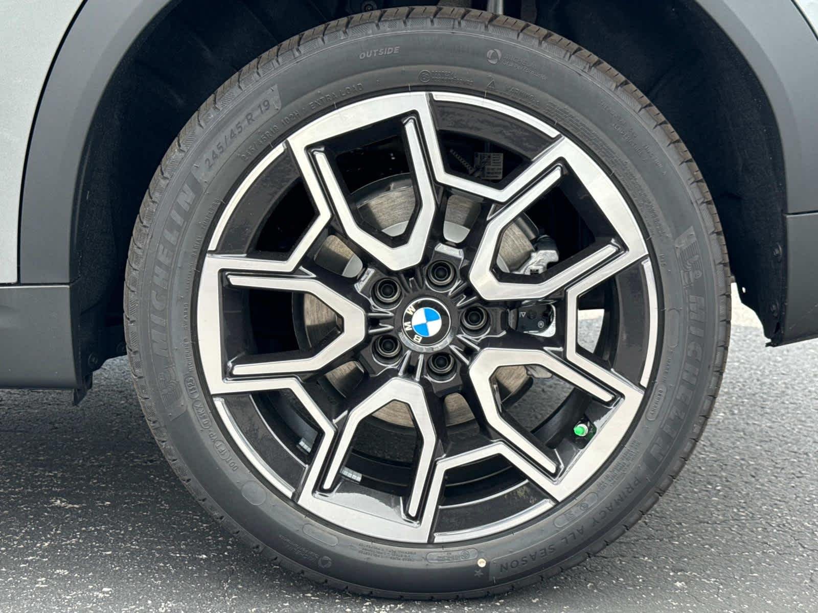 2025 BMW X2 28i - Photo 12