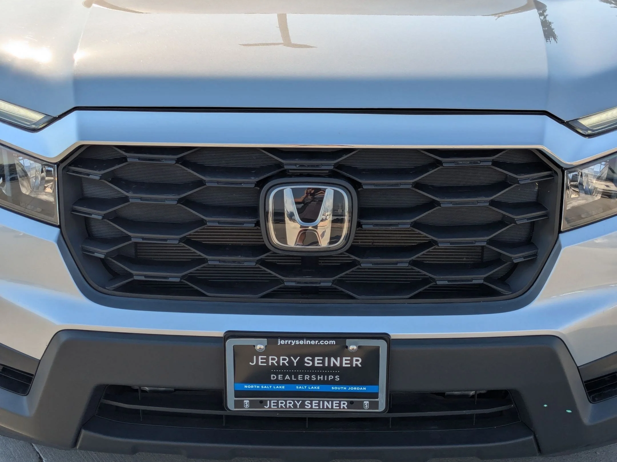 Used 2023 Lunar Silver Metallic Honda EX-L image 10
