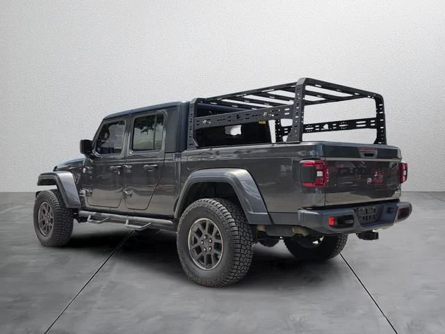 Used 2020 Gray Jeep Overland image 3