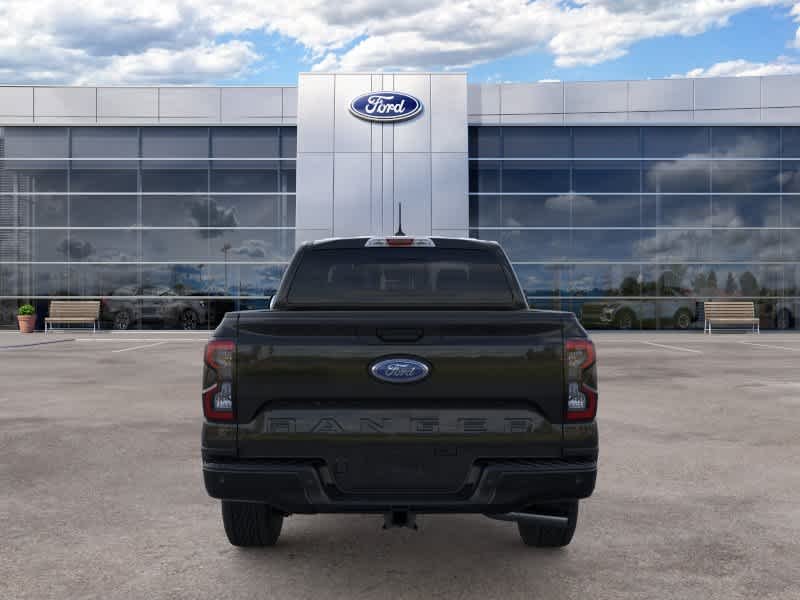New 2026 Shadow Black Ford XLT image 5