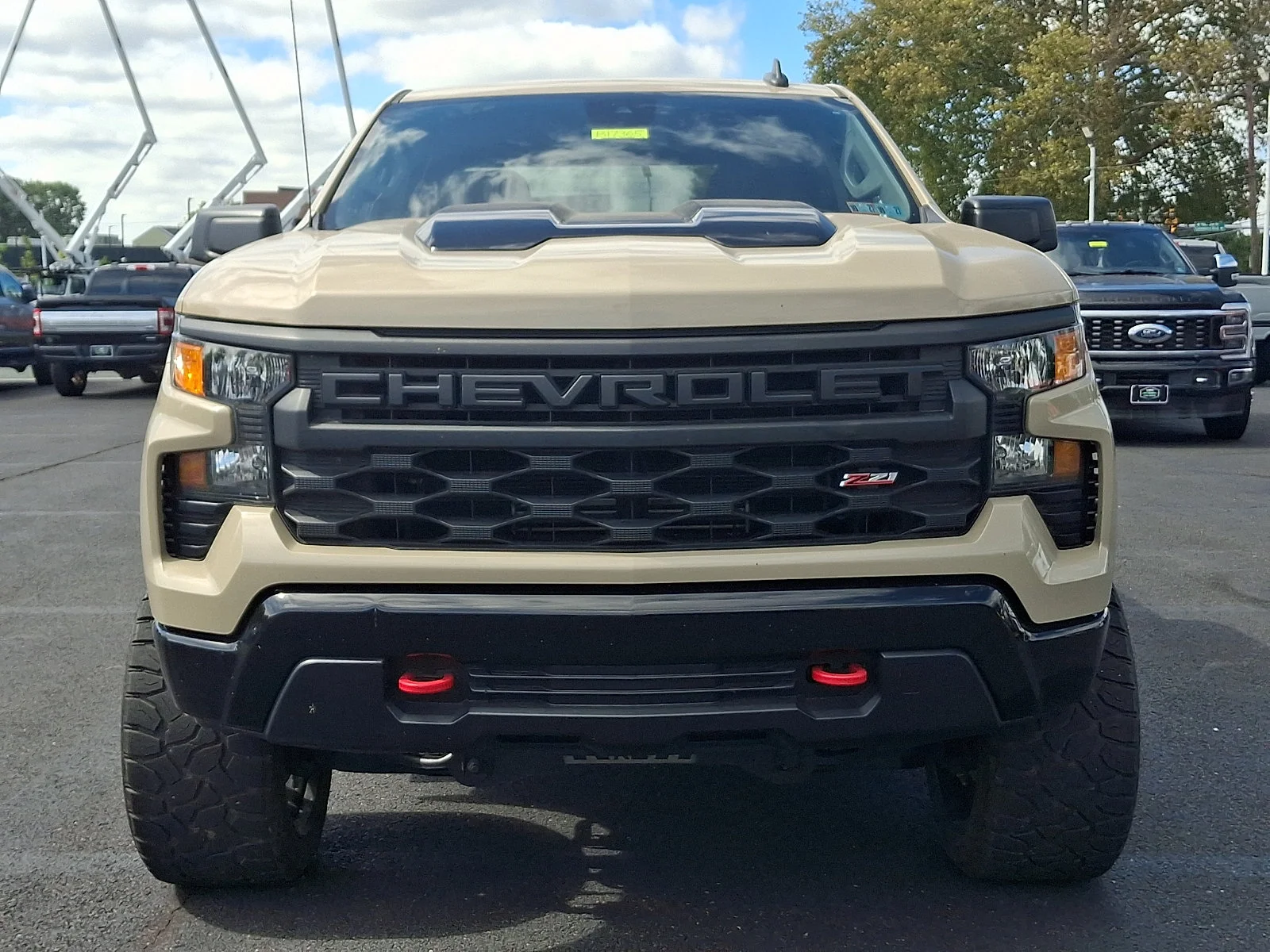 Used 2022 Sand Dune Metallic Chevrolet Custom Trail Boss image 3