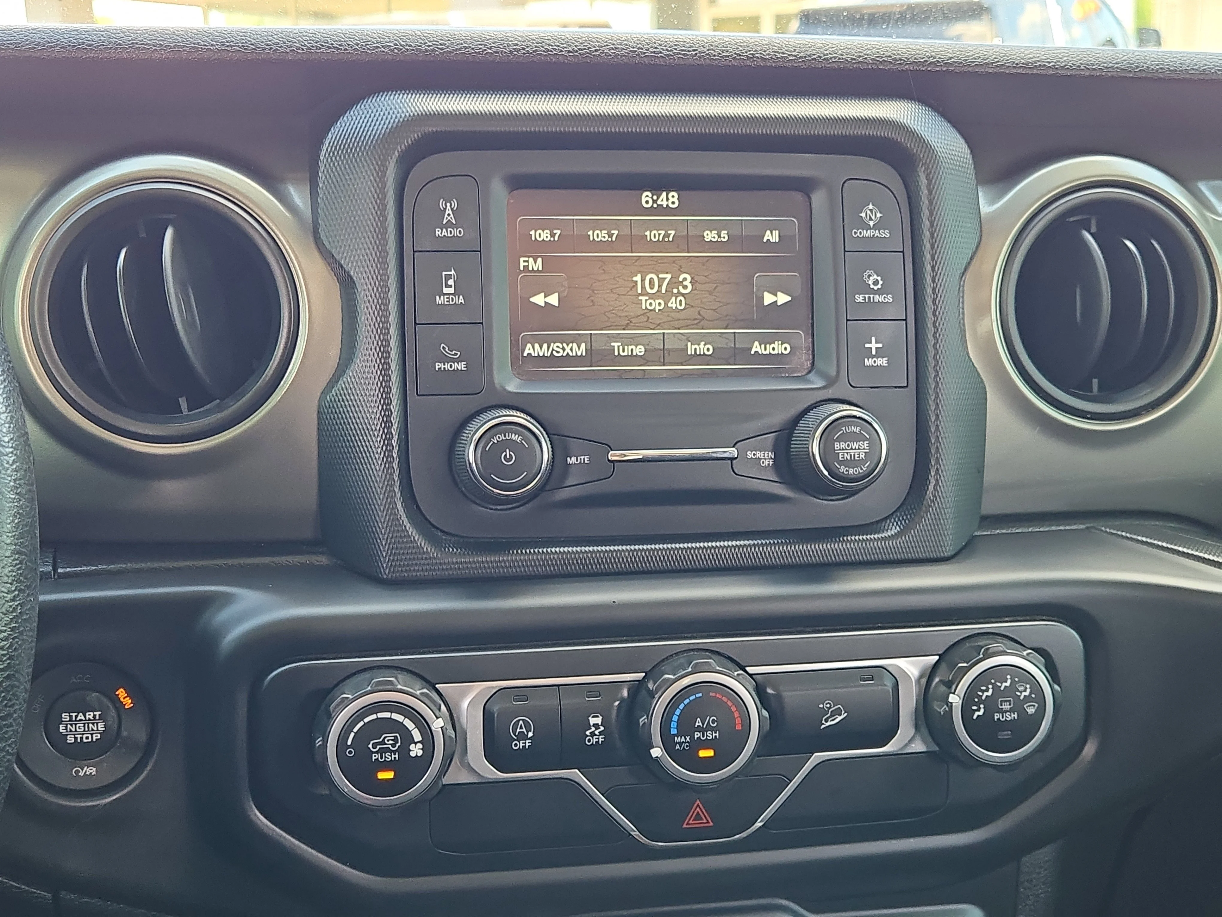 Used 2018 White Jeep Sport image 18