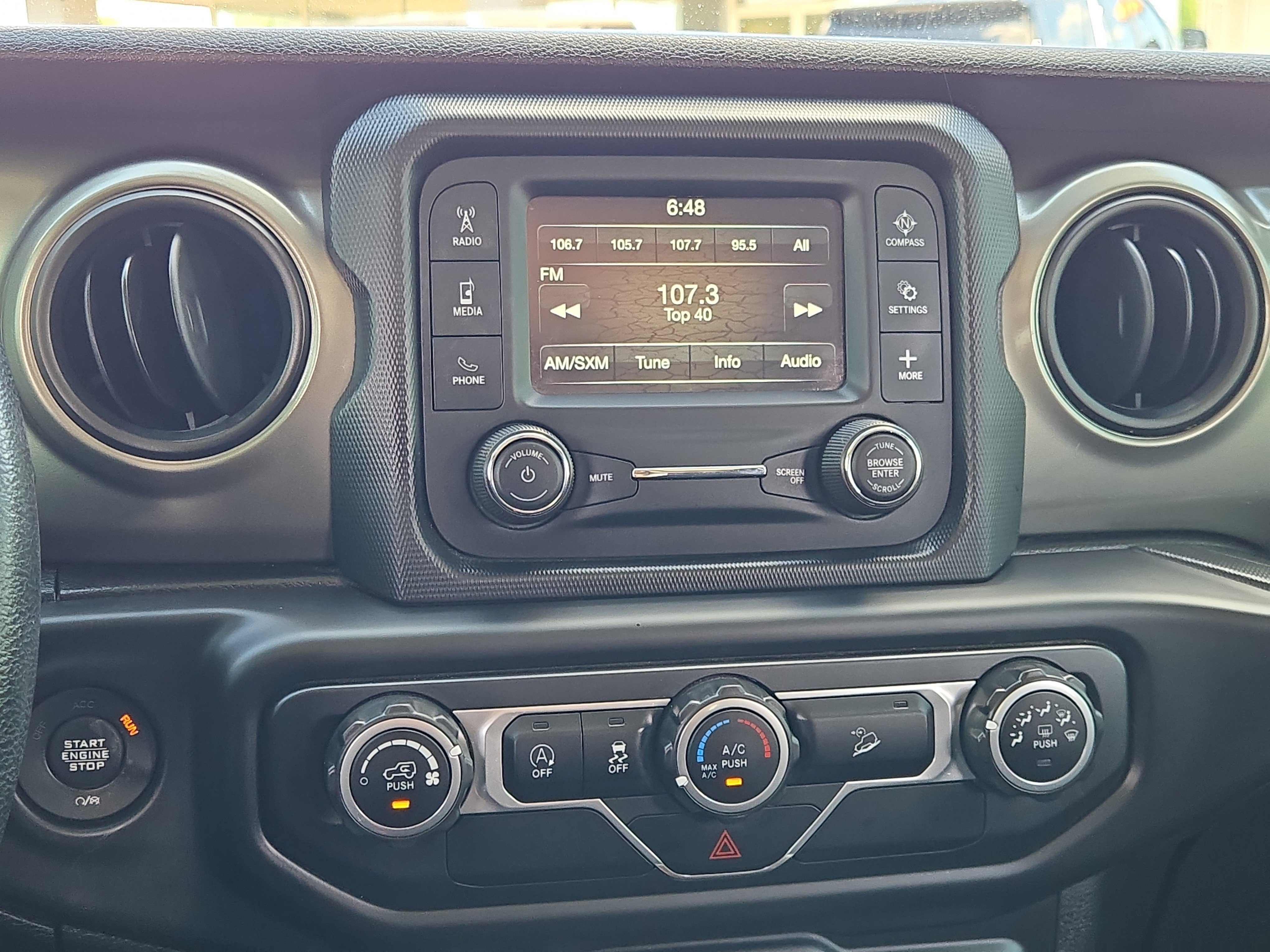 Used 2018 White Jeep Sport image 18