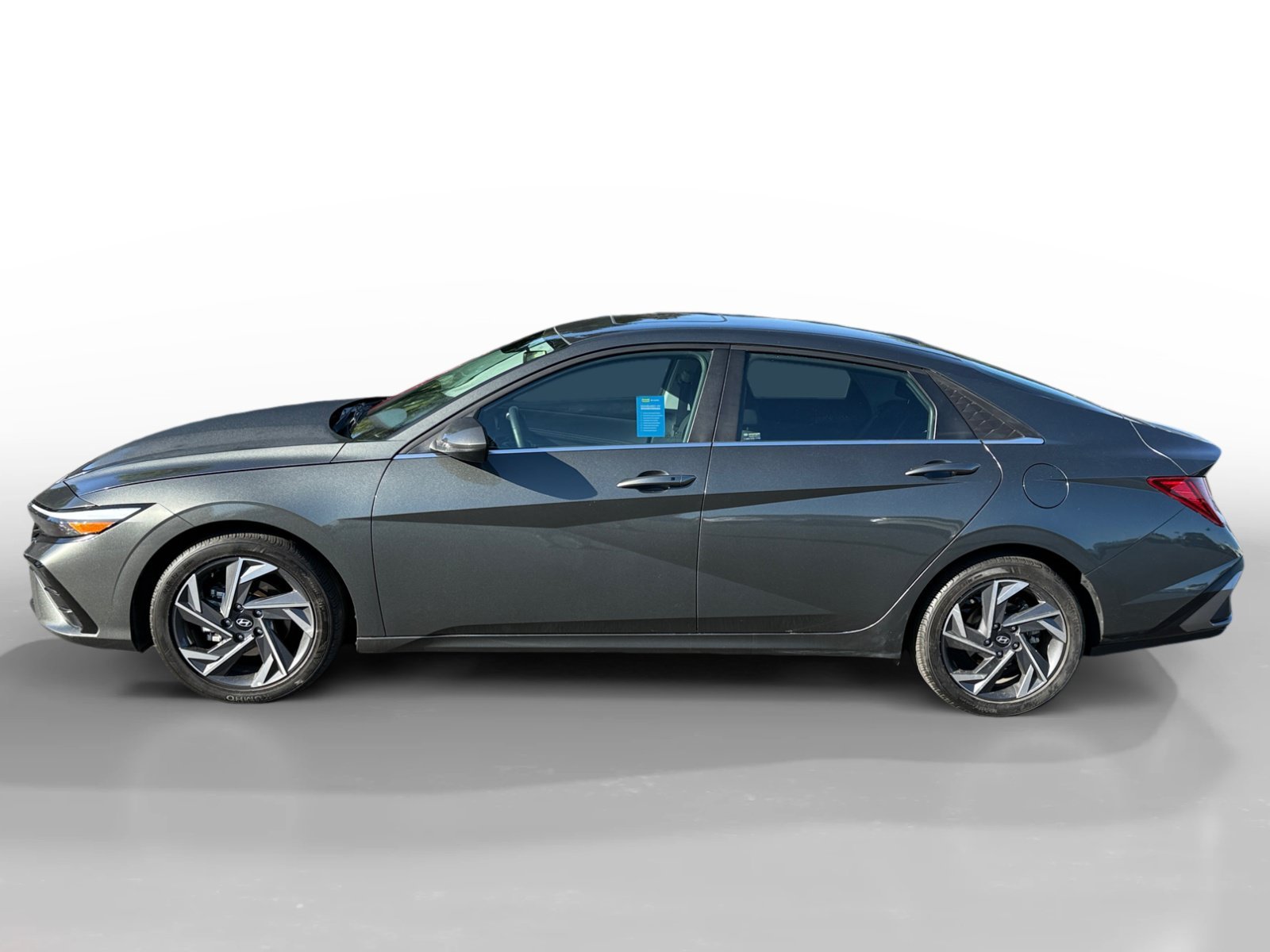Used 2024 Gray Hyundai SEL image 2