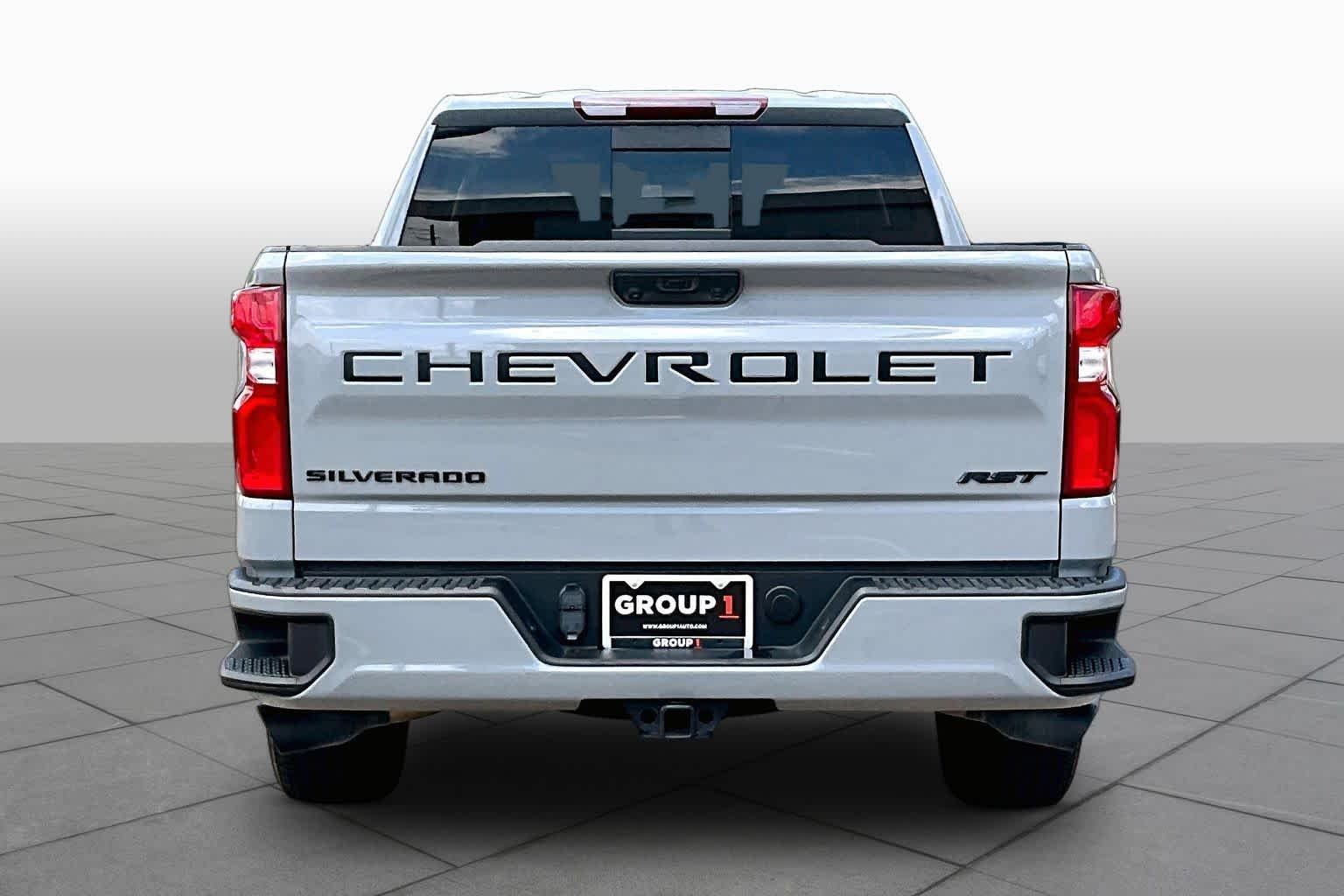 Used 2025 Slate Gray Metallic Chevrolet RST image 5