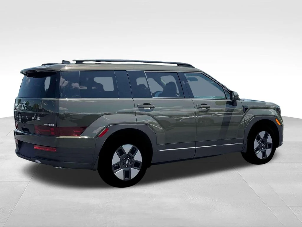 Used 2026 Green Hyundai SEL image 9