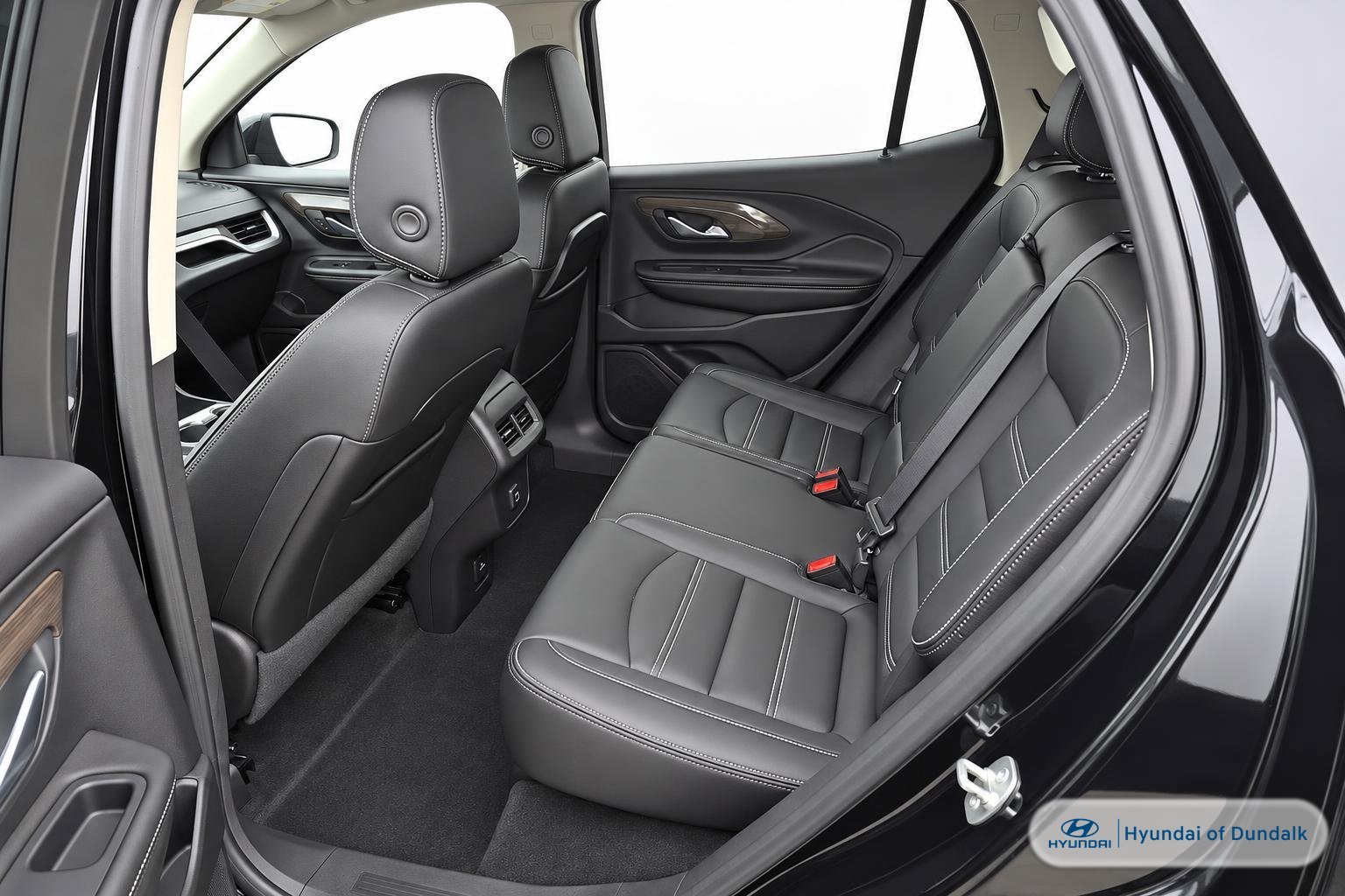 Used 2024 Black GMC Denali image 9