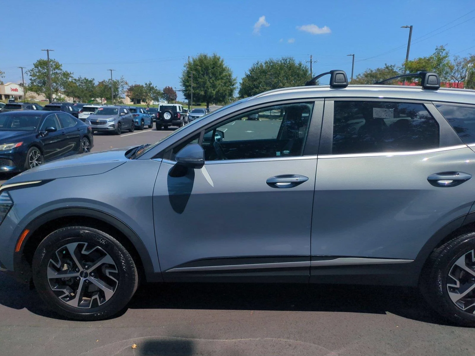 Used 2024 Everlasting Silver Kia EX image 15