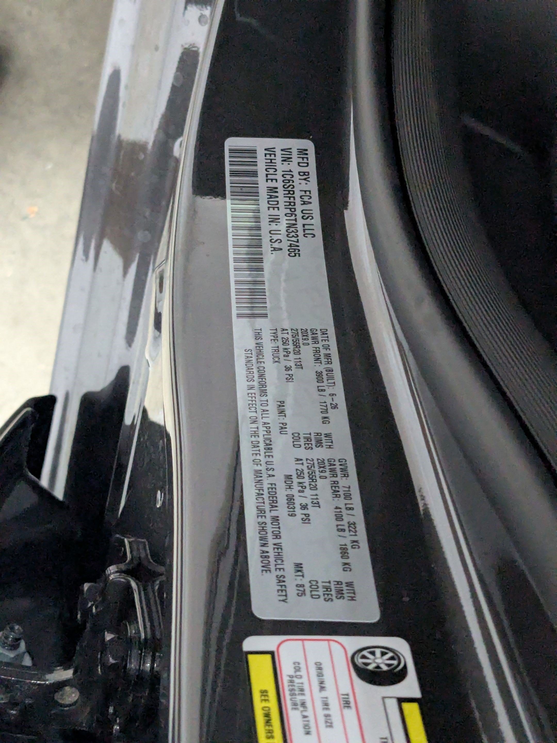 New 2026 Granite Crystal Metallic Clear-Coat Exterior Paint RAM Laramie image 18