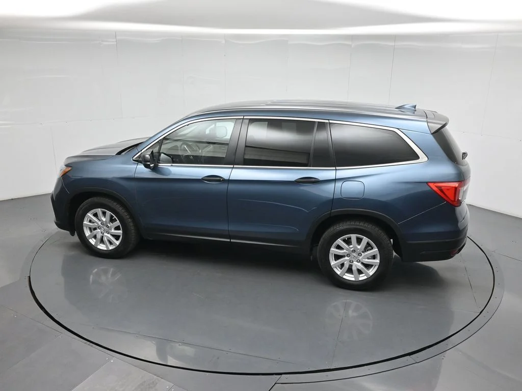 Used 2019 Black Honda LX image 44