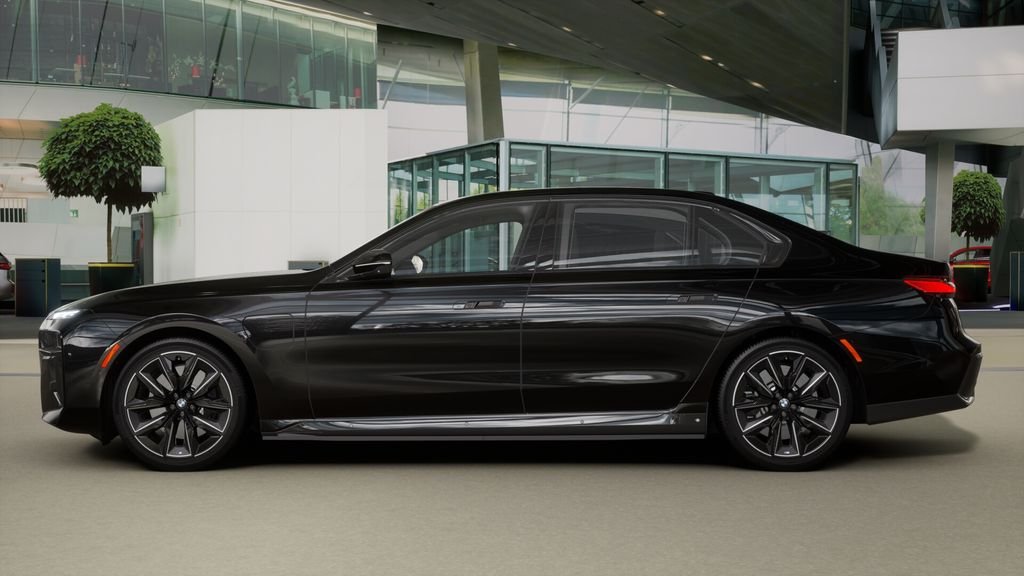 2026 BMW 7 Series 750e - Photo 34