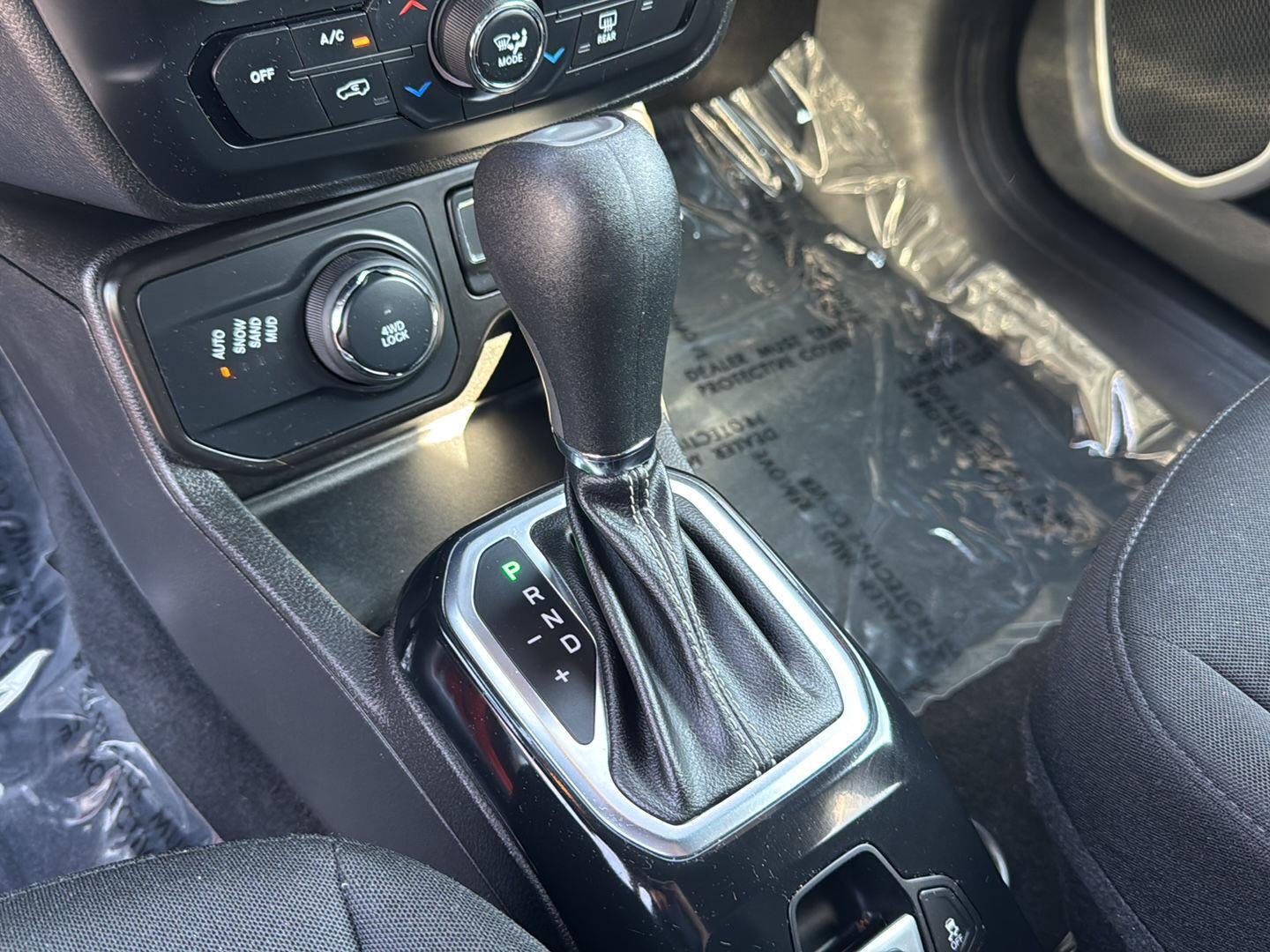 2021 Jeep Renegade 80TH Edition - Photo 33