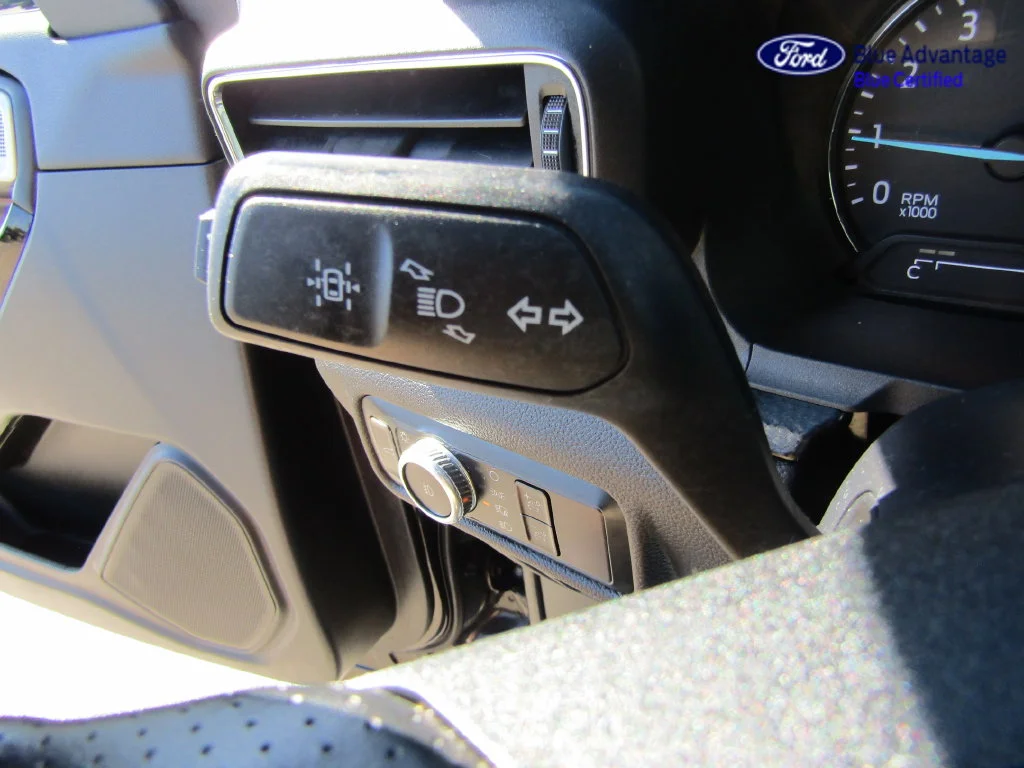 Certified Used 2022 Agate Black Metallic Ford ST-Line image 23