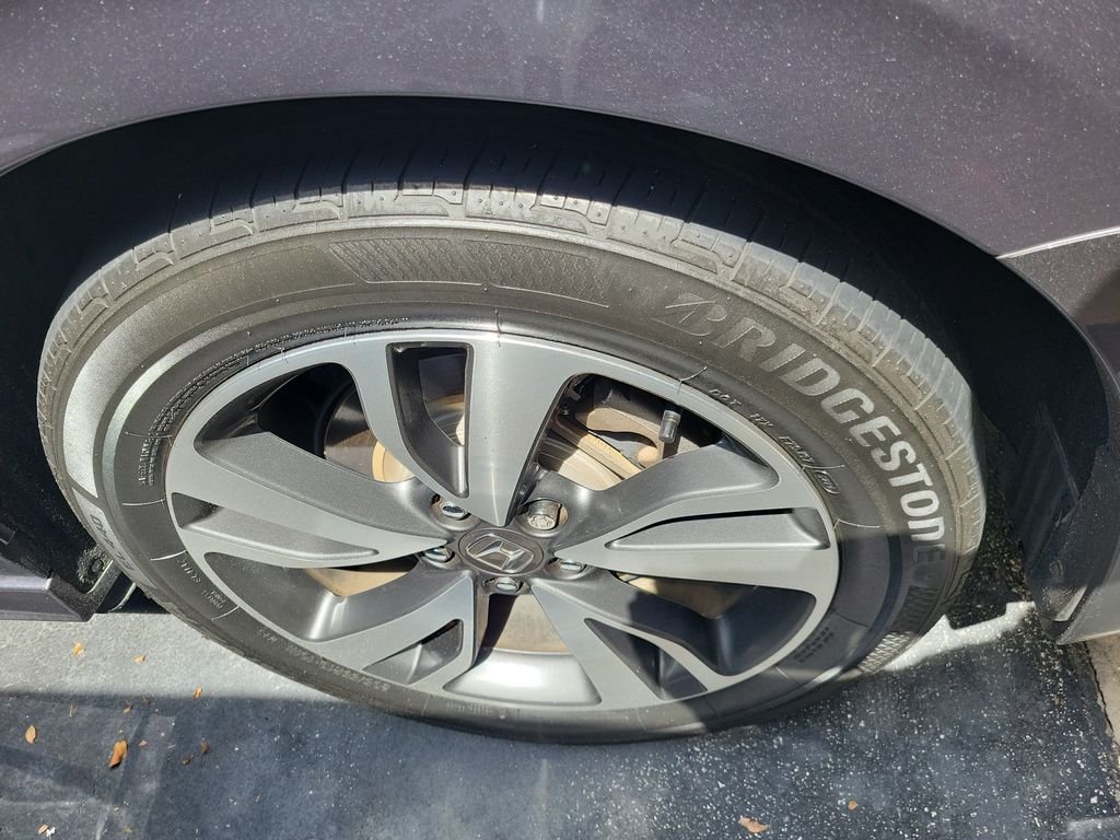 Certified Used 2024 Modern Steel Metallic Honda Touring image 16
