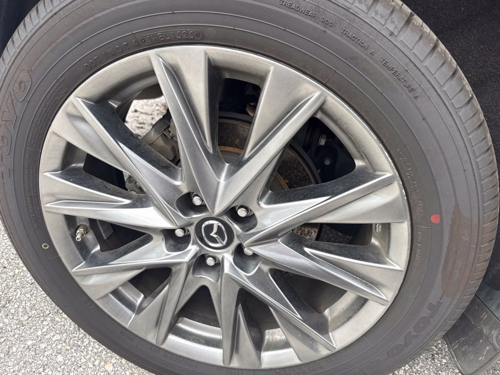 Used 2019 Red Mazda Signature image 5