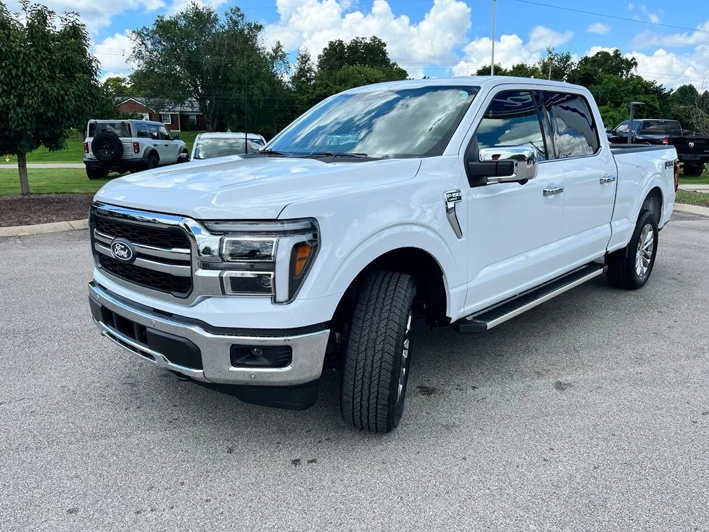 New 2026 White Ford Lariat image 3